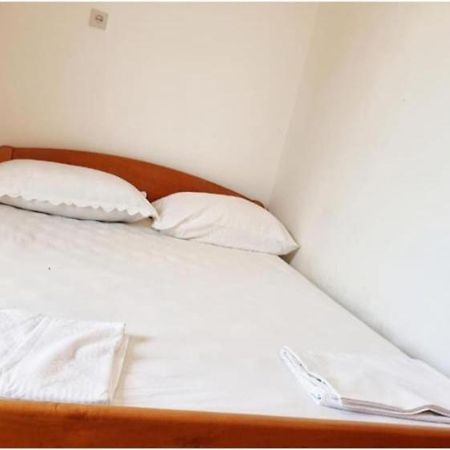 Apartmanibeta Stara Novalja Exterior foto