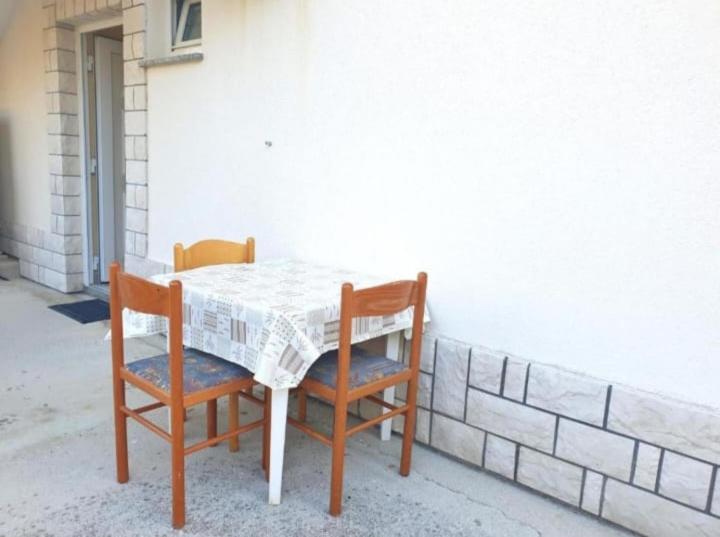 Apartmanibeta Stara Novalja Exterior foto