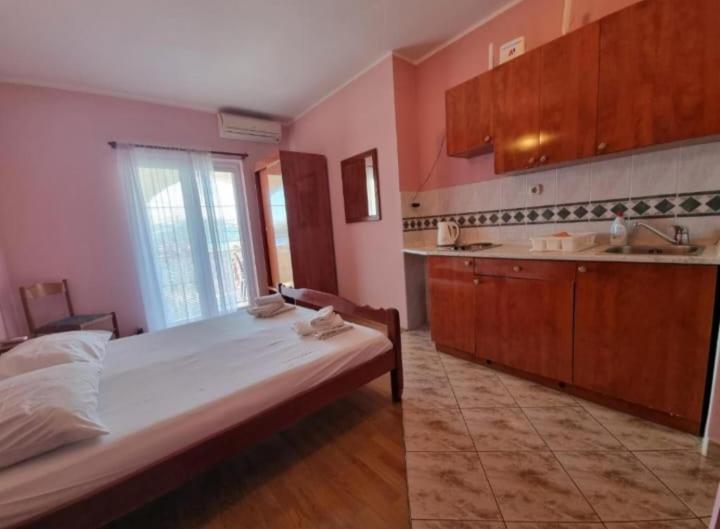 Apartmanibeta Stara Novalja Exterior foto